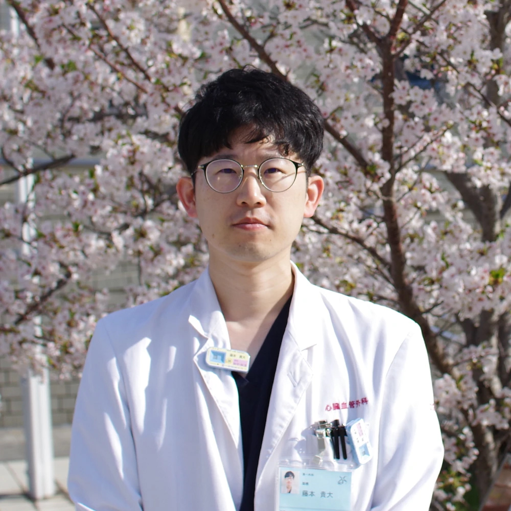 staff-2026-fujimoto.jpg (390 KB)